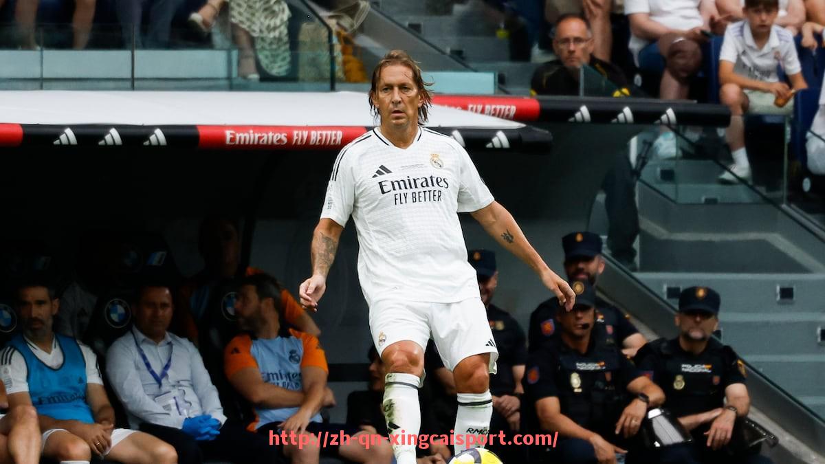 杏彩体育-世俱杯官方账号社媒互动数据分析与用户画像细分